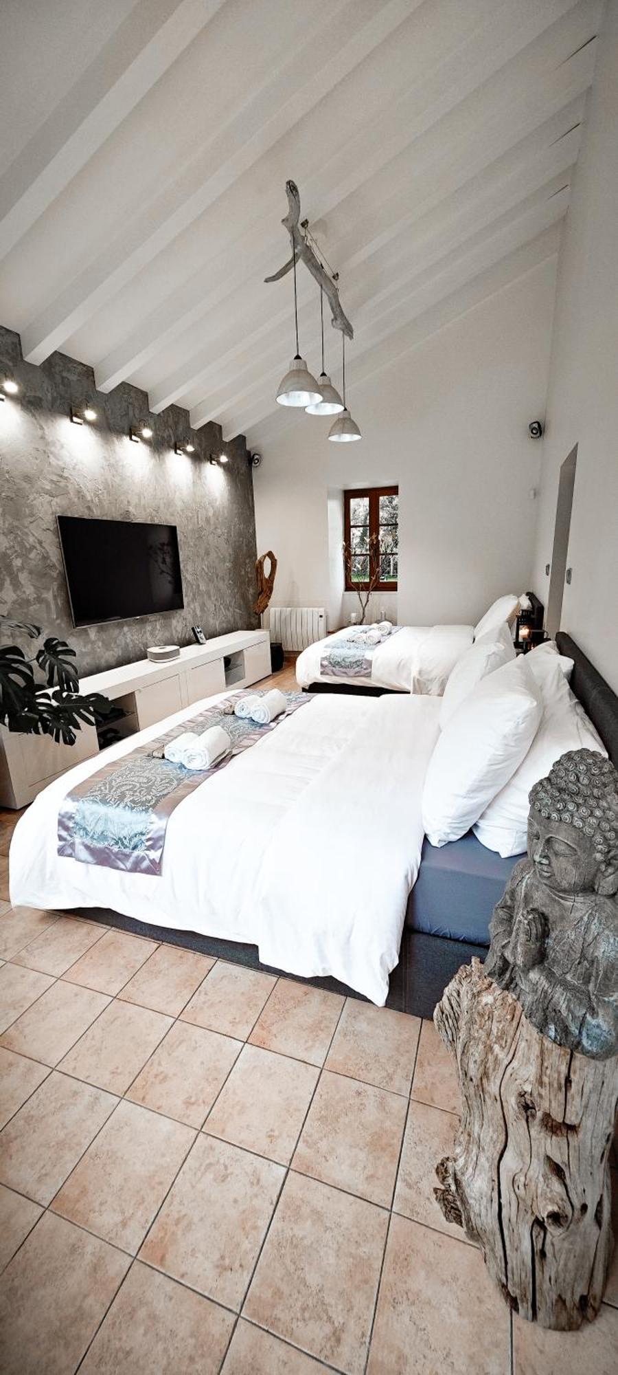 Villa Tagibao Avec Piscine Chauffee Et Spa Lesterps Luaran gambar